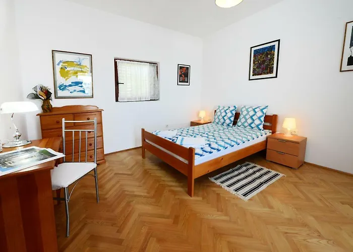 Beautiful First Row To The Sea Апартаменти Пореч