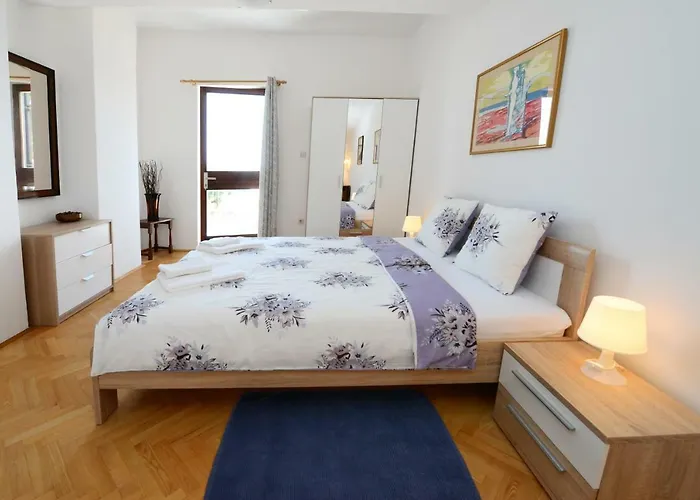 Apartament Beautiful First Row To The Sea