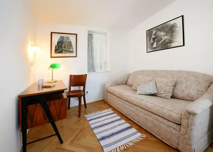 Beautiful First Row To The Sea Apartament